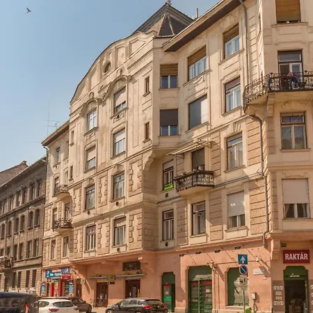 Visegradi - Comfortable Studio Flat In The Heart Of Lejlighed