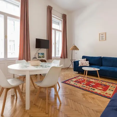 Visegradi - Comfortable Studio Flat In The Heart Of Budapest